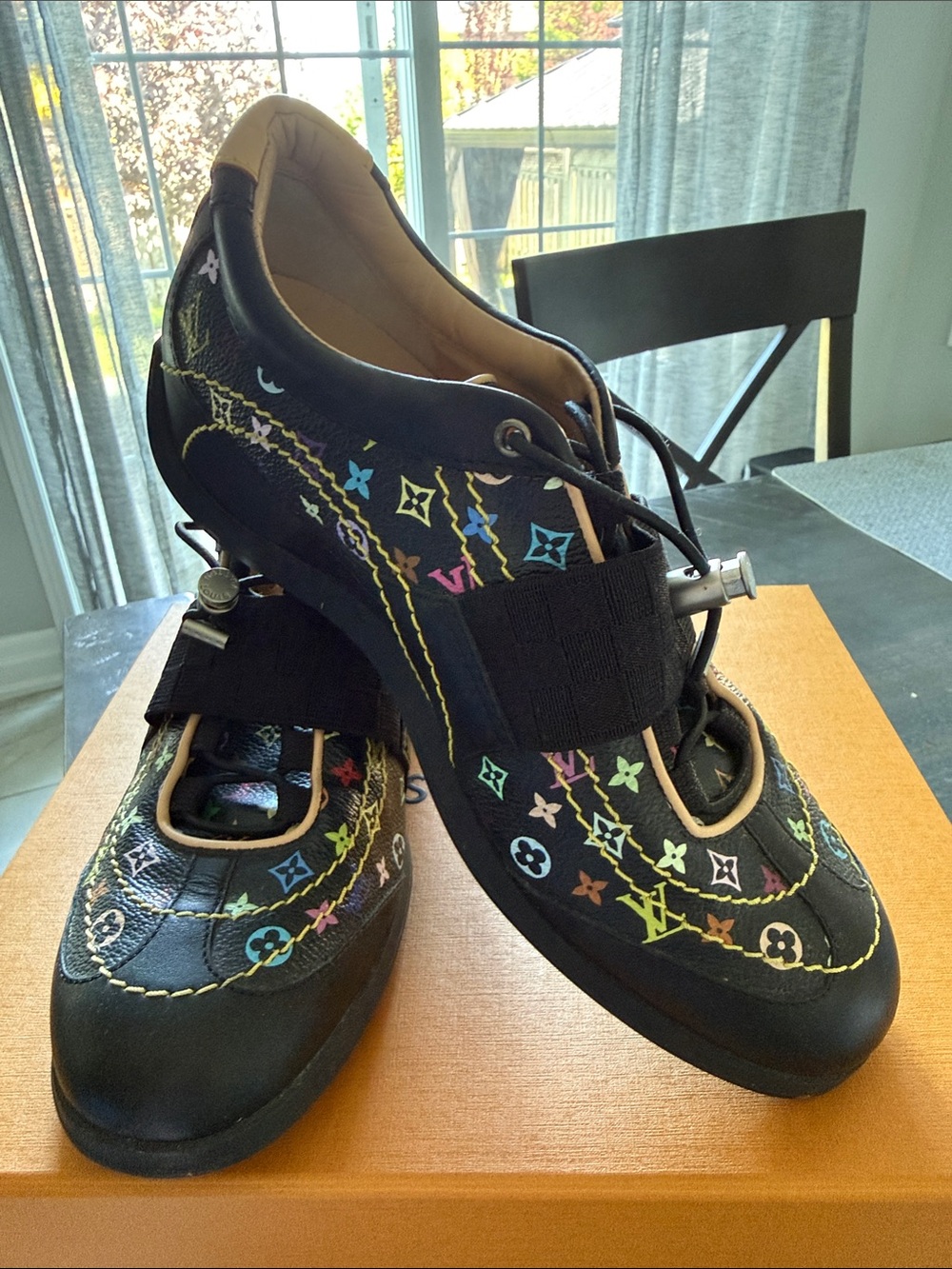 Louis Vuitton Authentic  Black Multicolor
Monogram Sneakers